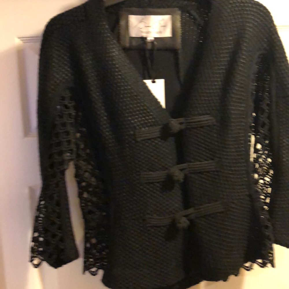 Woven Jacket - Picture 4 of 4